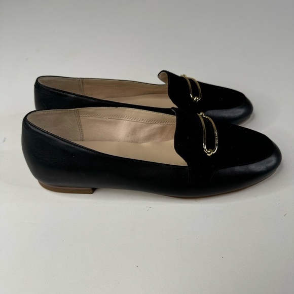 Cole Haan Black Flats with Gold Hardware Size 7.5 - Picture 1 of 7